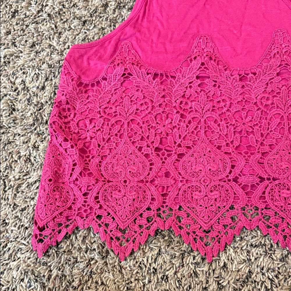 About A Girl Pink Lace Top - Picture 3 of 5